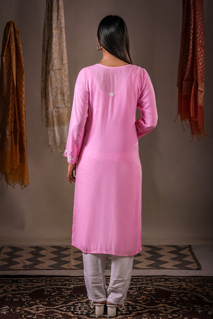 Zaira Mehr chikankari Kurta
