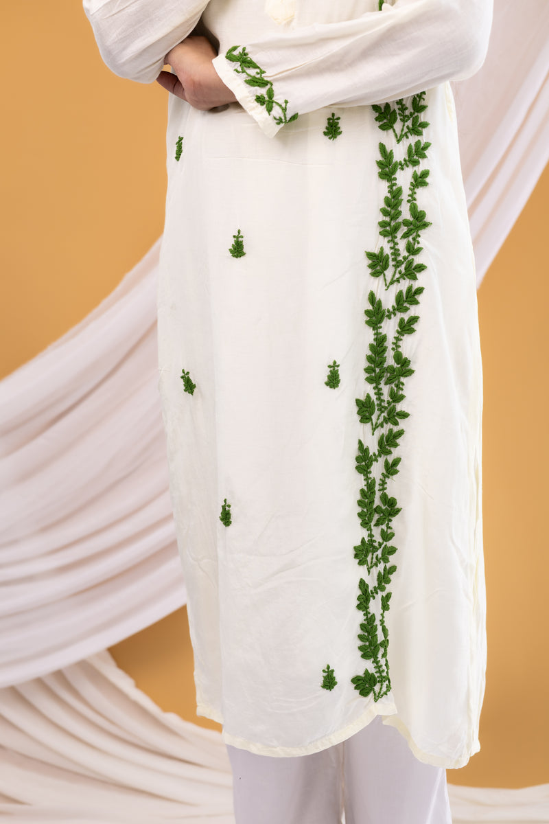 Zaira Sabz-e-Noor Natural Ivory Muslin Chikankari Kurta alternate view