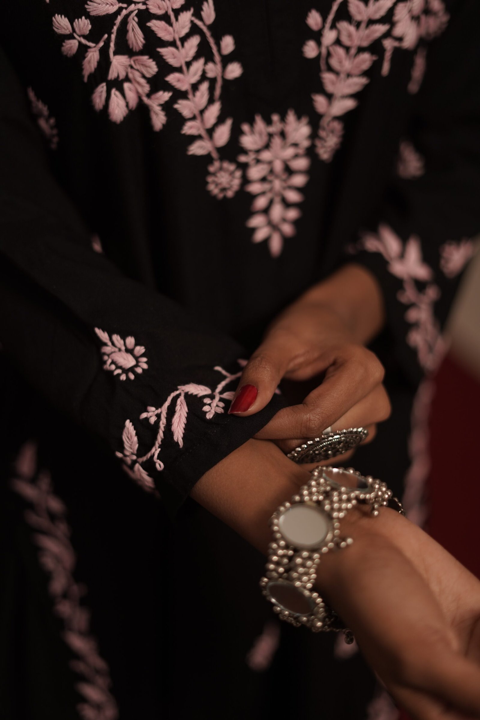 Zaira Nazakat-e-Noor blackChikankari Kurta Pajama Set