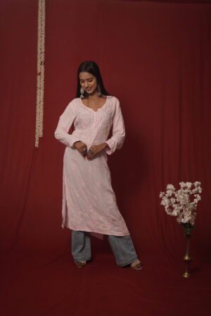 Zaira Gulzar Chikankari Kurta