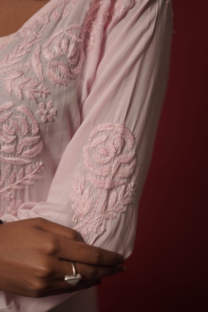 Zaira Gulzar Chikankari Kurta